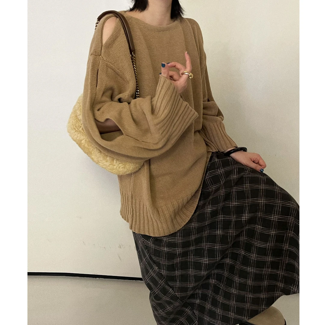 镂空肩袖亚麻棉毛衣 J24M175