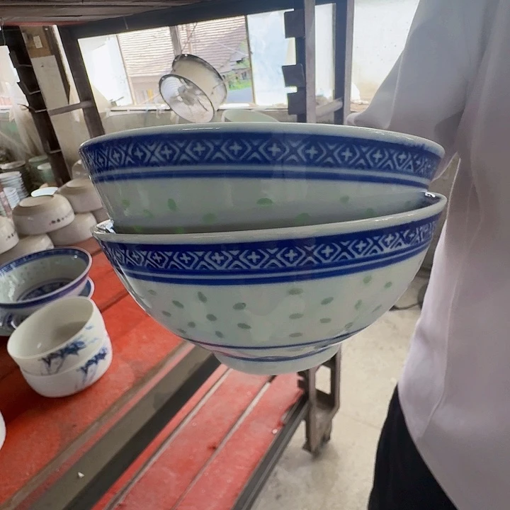 景德镇高温陶瓷青花玲珑米饭碗2个