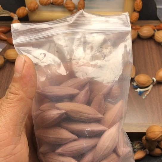 葫***桃吊坠橄榄核图我哦哦