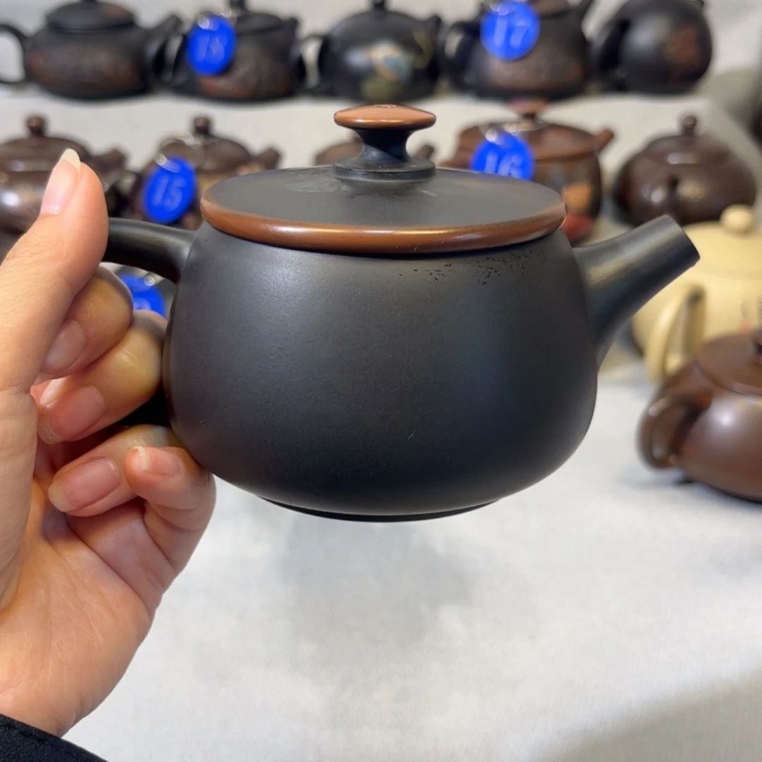 【闪购商品】红泥 微瑕 容量 220c c