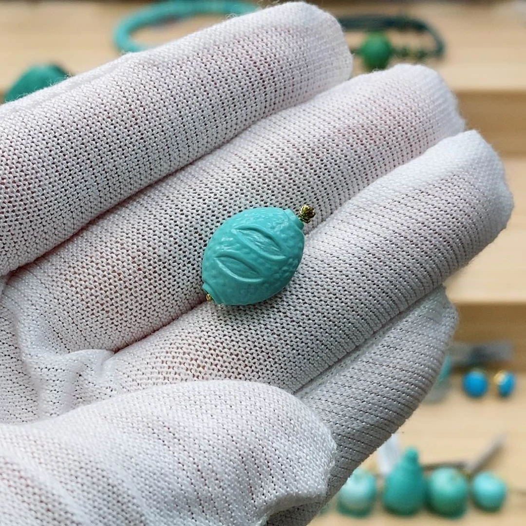 未镶嵌绿松石珠宝奇石