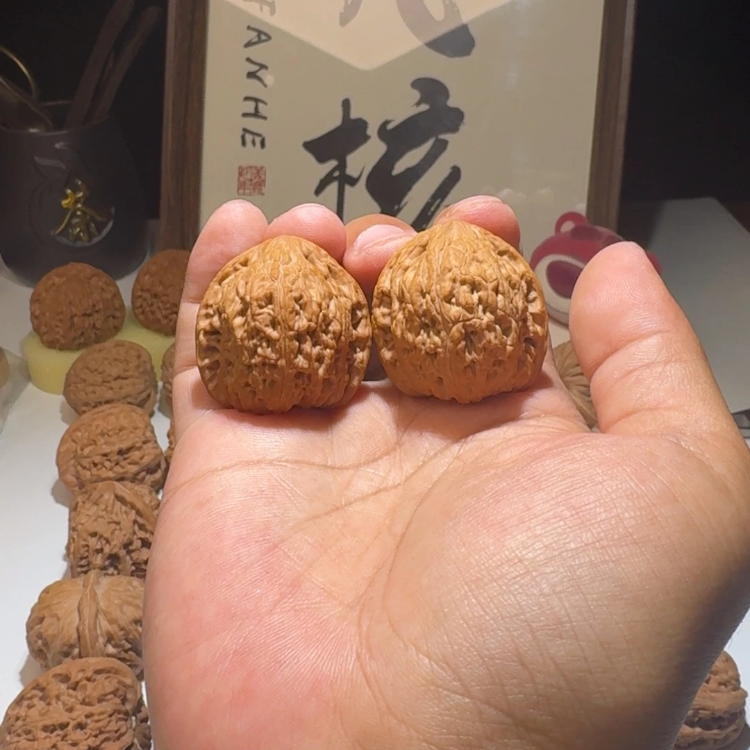 山***司吊坠文玩核桃34尺寸平谷绣球