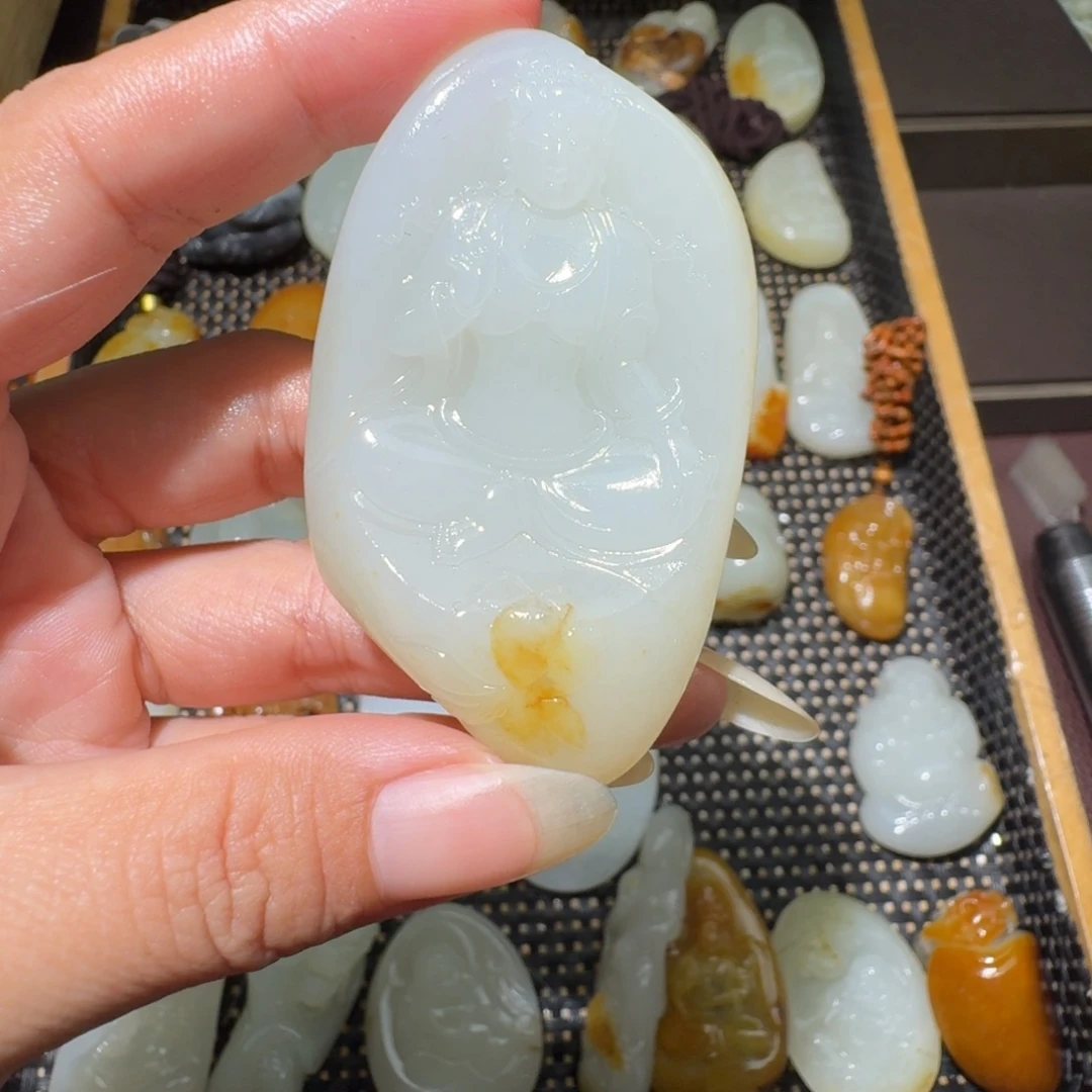 和田玉未镶嵌吊坠(不含链)