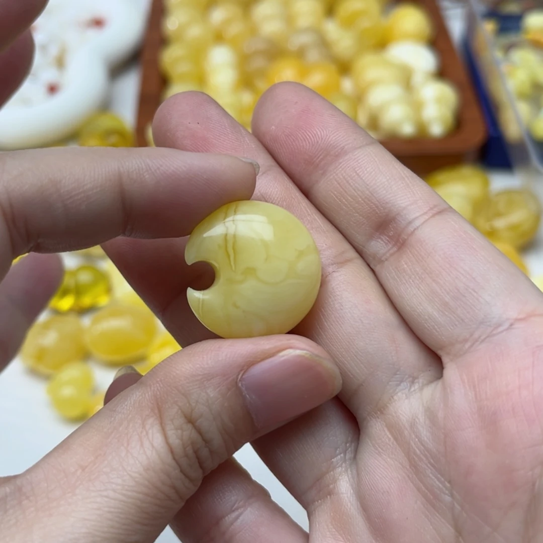 【闪购商品】未镶嵌蜜蜡裸石配饰