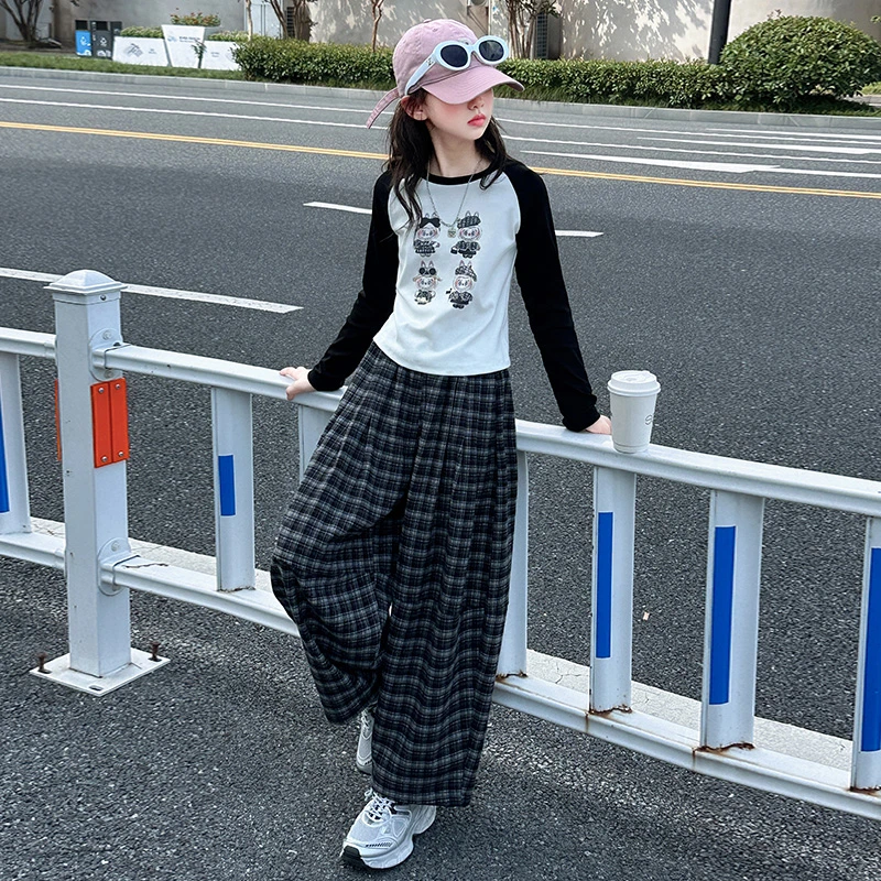 女童洋气时髦秋季套装2025春秋款大童拉布布长袖t恤格子裤两件套