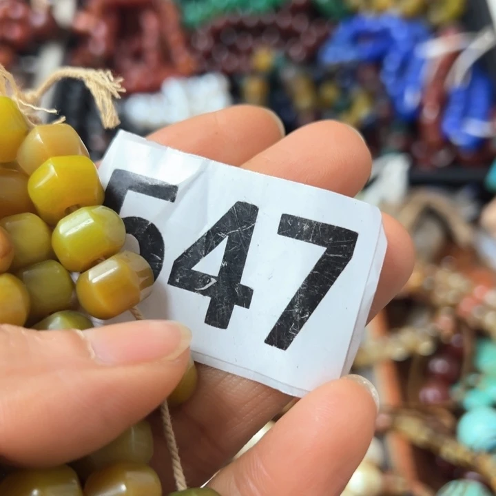 玛瑙/玉髓颈饰未镶嵌A****皮