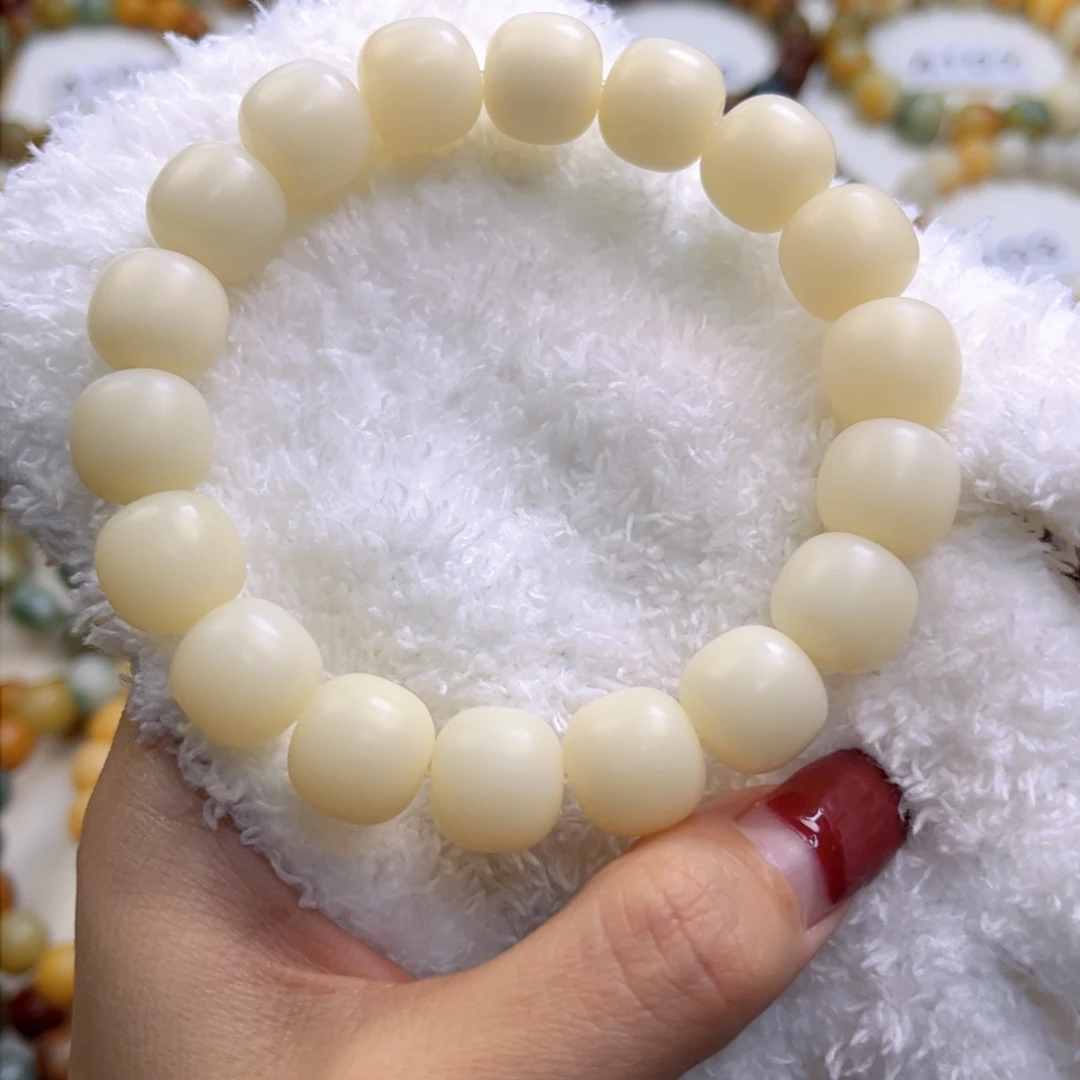 菩提根/象牙果手串凹**.新款糯米糍
