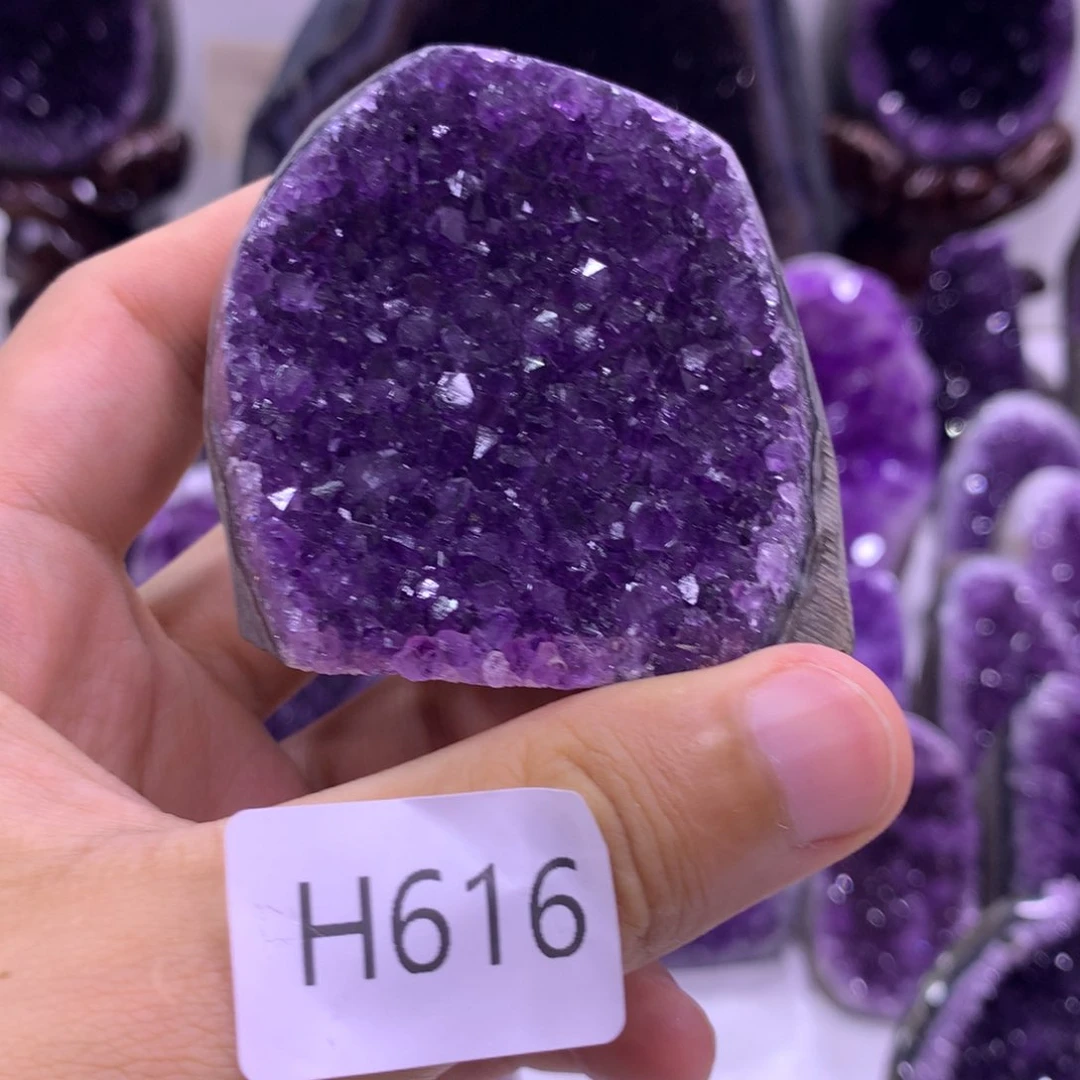 织绣乌拉圭紫水晶摆件616