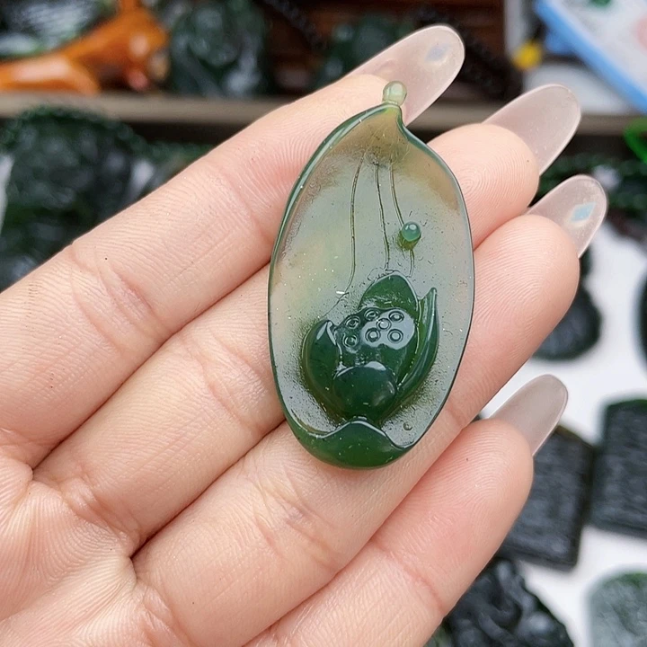 蛇纹石玉未镶嵌挂件泰山玉一品清廉