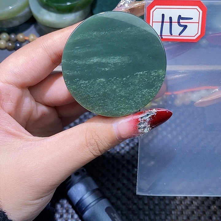 和田玉和田玉边角料随机发未镶嵌