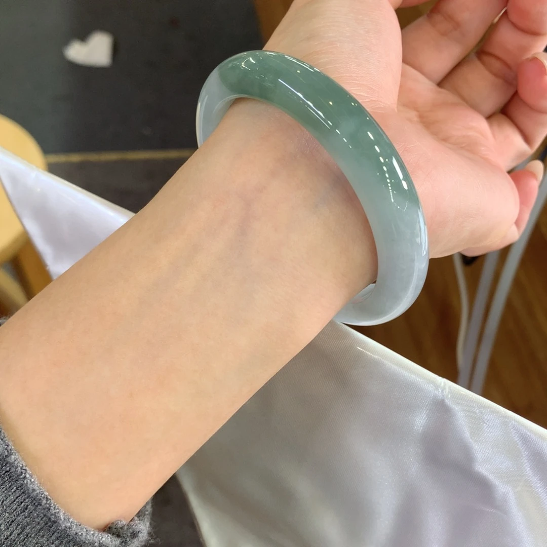 翡翠未镶嵌手镯天然Ａ货翡翠57