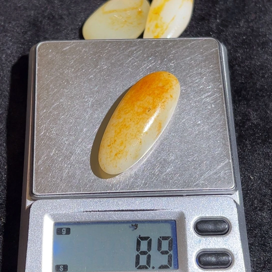 和田玉未镶嵌珠宝奇石