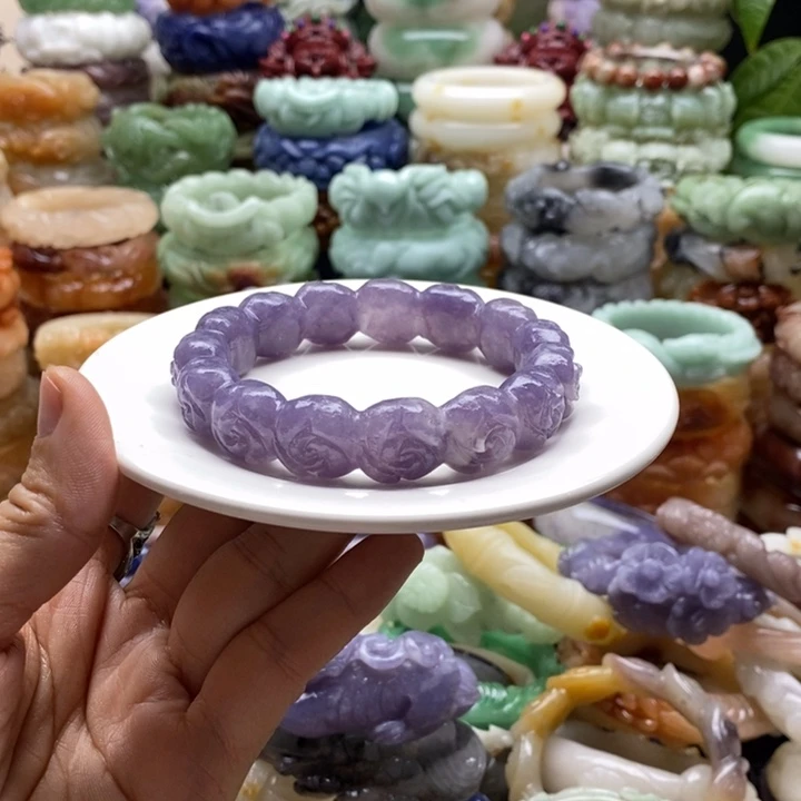 石英岩玉未镶嵌手镯圈口63