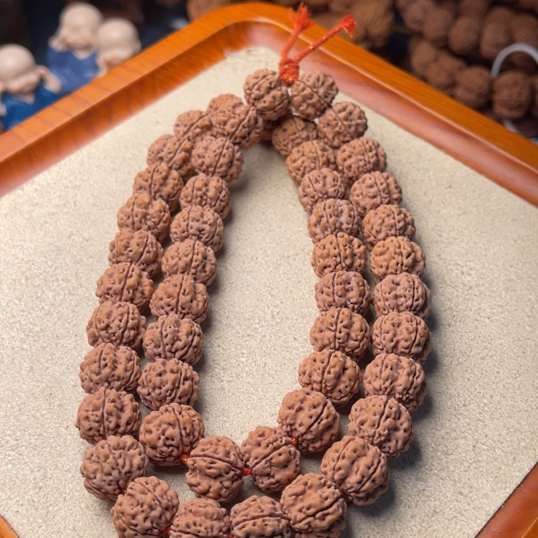 耳***朵把件金刚菩提帝王花手持