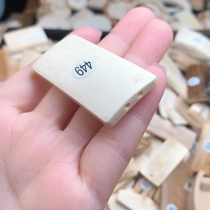 泥塑不打孔联系客服