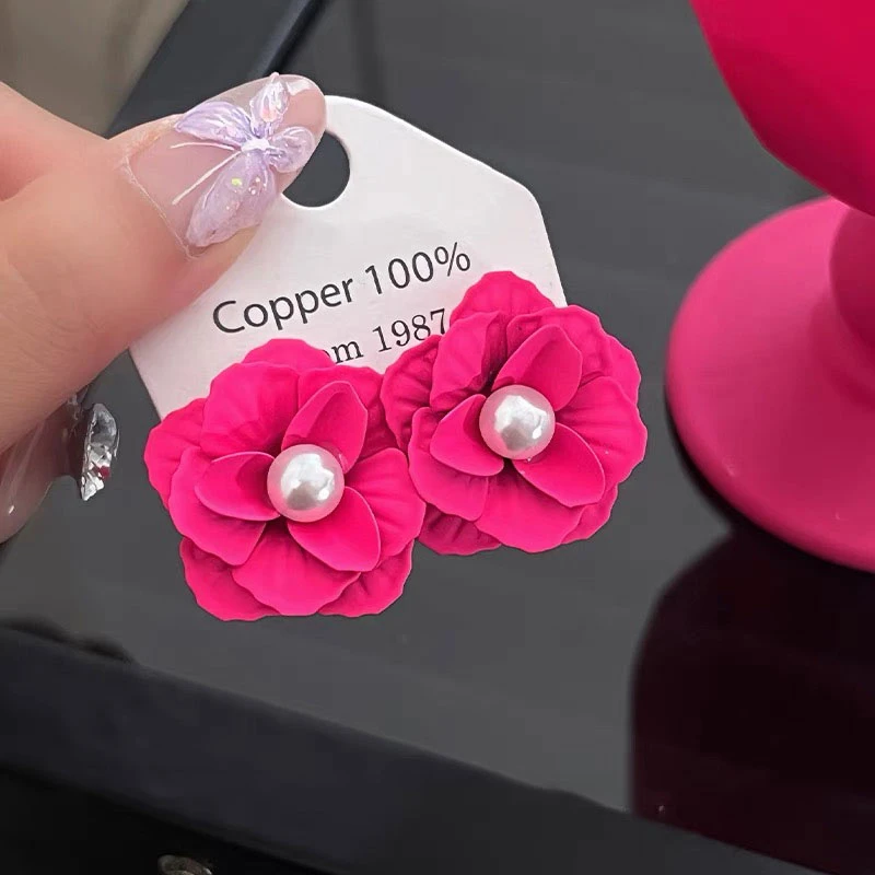 娇艳欲滴～玫红花蕊花朵山茶花超仙气耳钉度假花瓣耳环耳饰女4799
