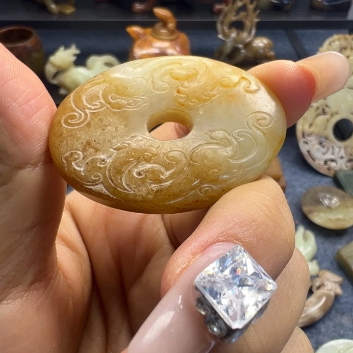 秋***旭和田玉未镶嵌挂件