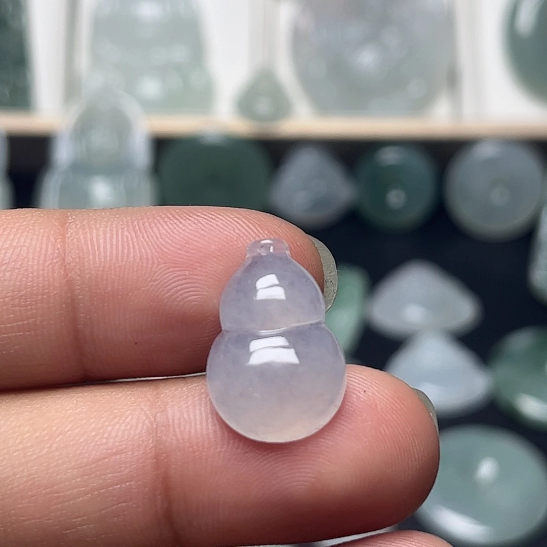 翡翠未镶嵌颈饰缅甸天然翡翠