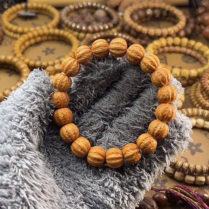 猴头核桃手串八凌龙岩111213