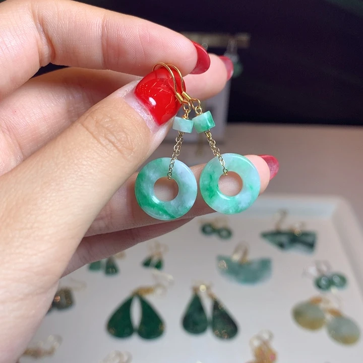 翡翠未镶嵌耳坠耳饰