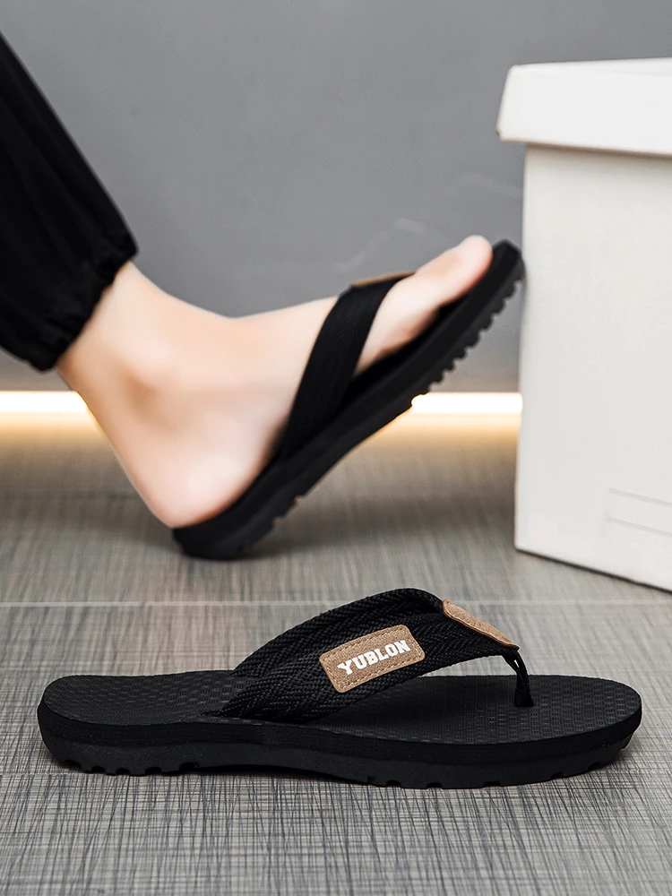 2025新款夏季男士拖鞋潮流防滑外穿夹脚沙滩鞋时尚休闲人字拖鞋男