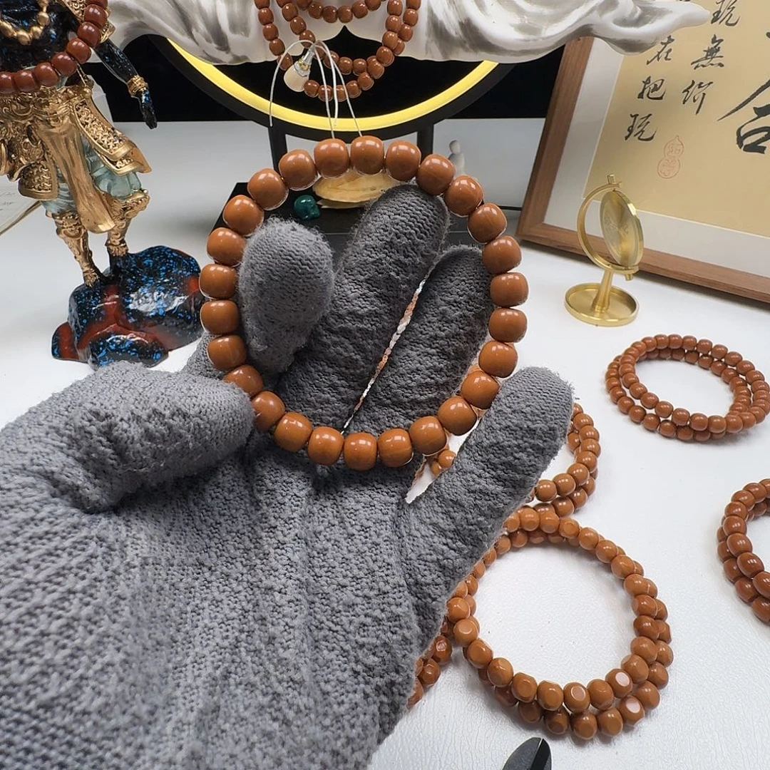 梁***.吊坠猴头核桃老型8