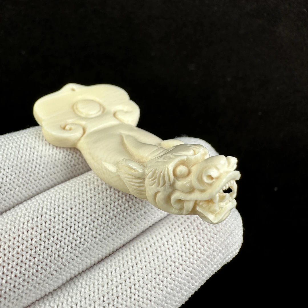 H20-03天然猛犸牙 雕刻龙如意牌25*51mm 支持鉴定 假一罚四