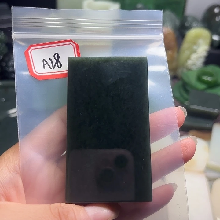 和田玉未镶嵌珠宝半成品