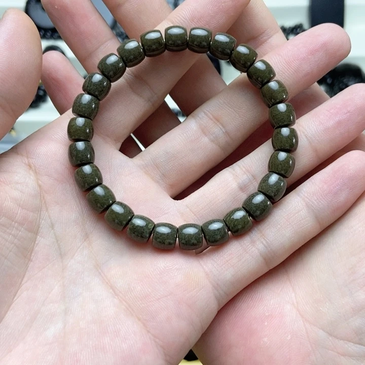 未镶嵌手链和田玉（糖玉）且末糖草花卡8精工直切手串