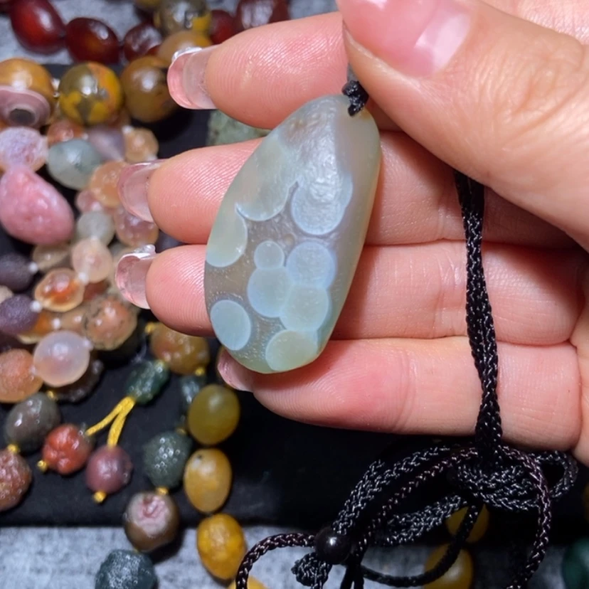 【闪购商品】玛瑙/玉髓项圈合金珠**坊