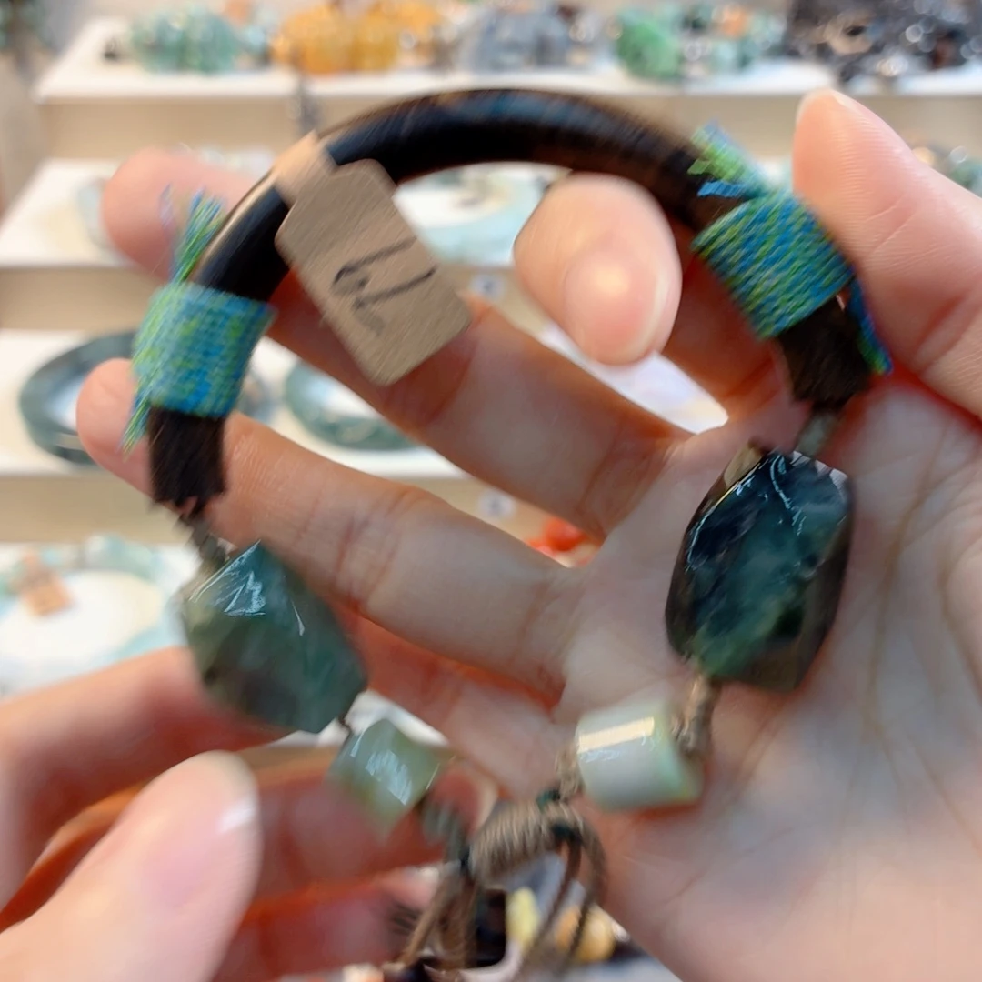 翡翠未镶嵌手链手串