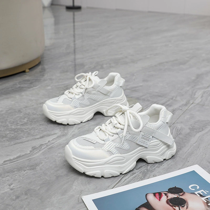 KFT脚王潮鞋夏季超纤+网圆头透气百搭女时尚运动鞋KB260373