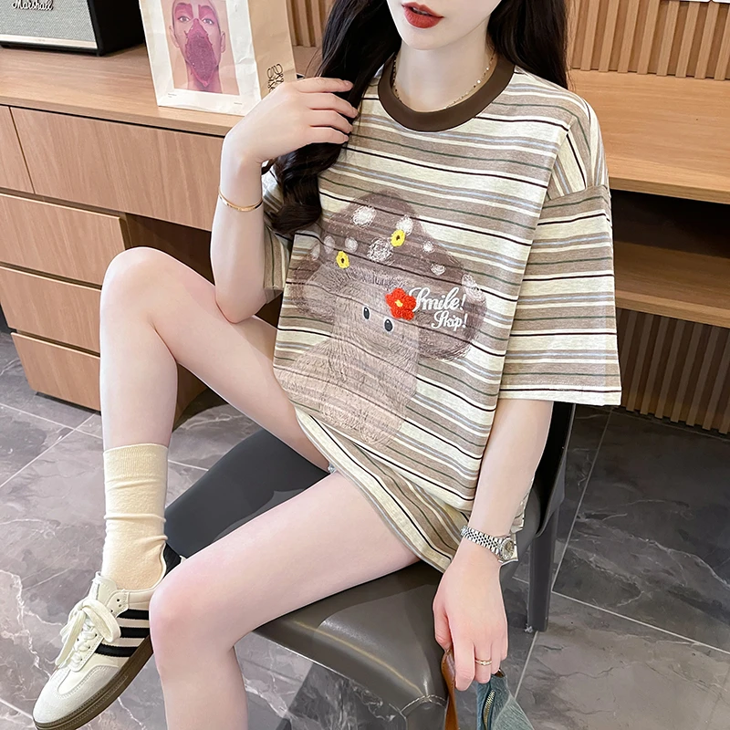 洋气刺绣花朵宽松遮屁股上衣女纯棉孕妇遮肚短袖t恤女150斤夏季潮