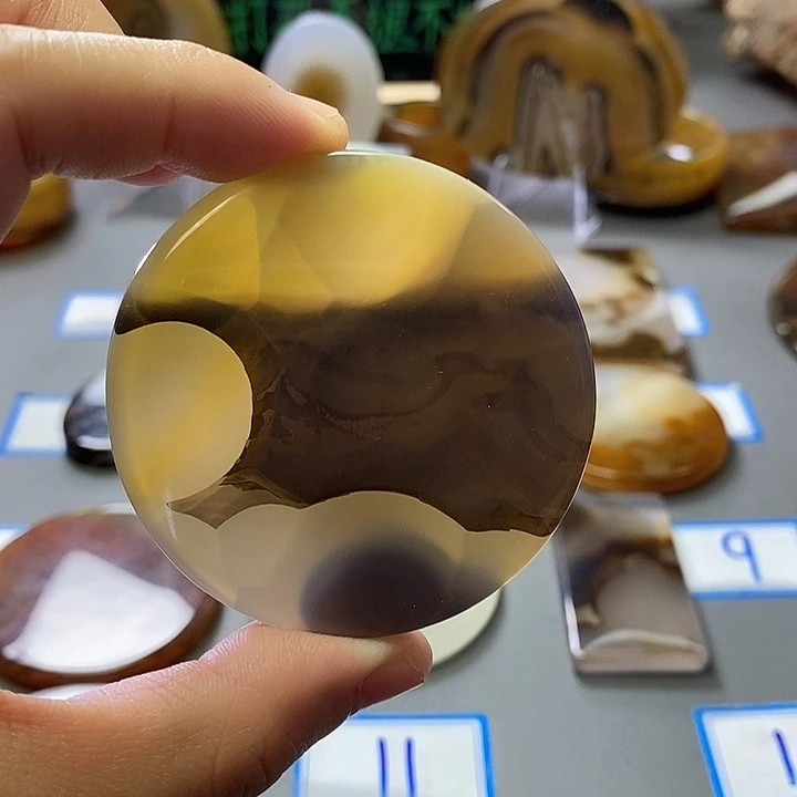 玛瑙/玉髓未镶嵌珠宝半成品26