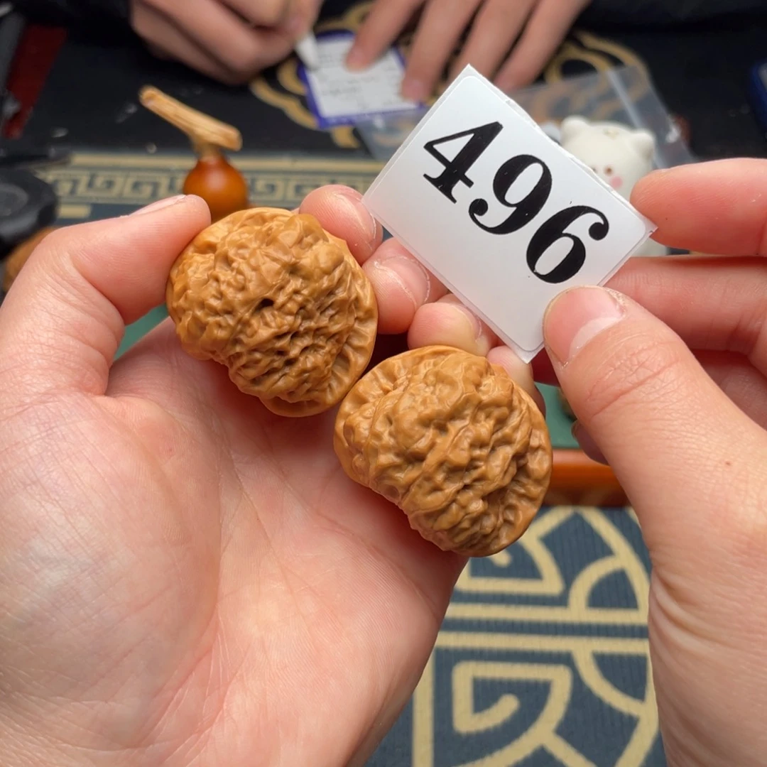 文玩核桃吊坠38蛤蟆头496号