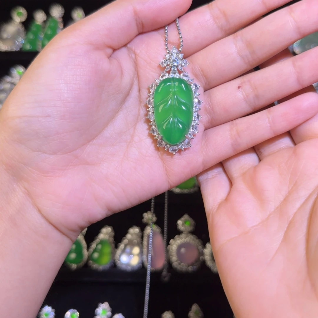 玛瑙/玉髓银S925镶嵌吊坠(赠链)