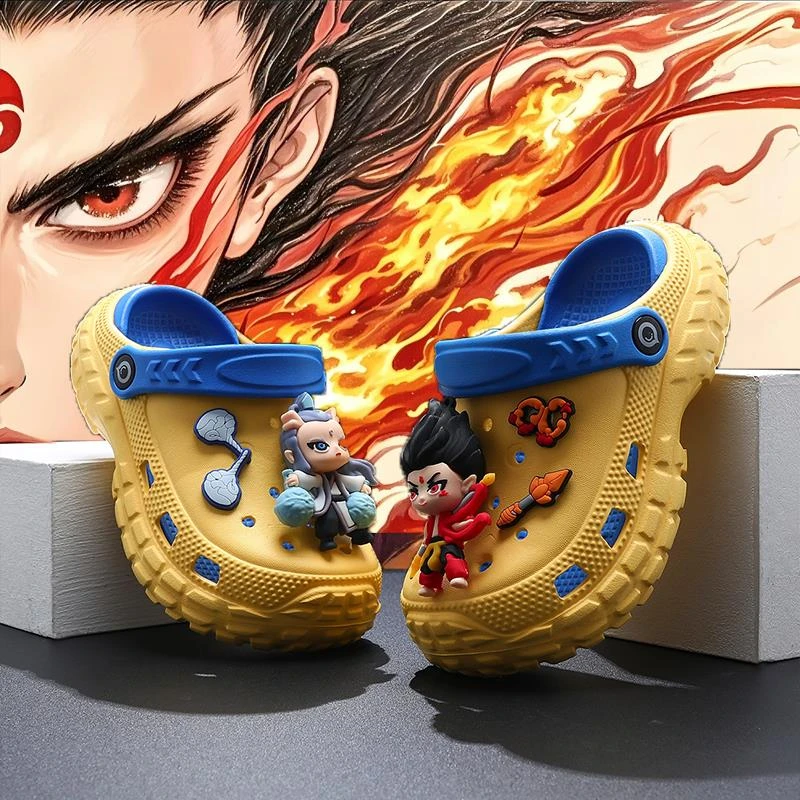 儿童洞洞鞋男童拖鞋2025夏季新款男孩防滑软底卡通小孩亲子凉拖鞋