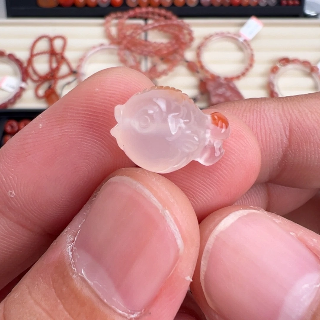 未镶嵌川料南红玛瑙嘟嘟鱼