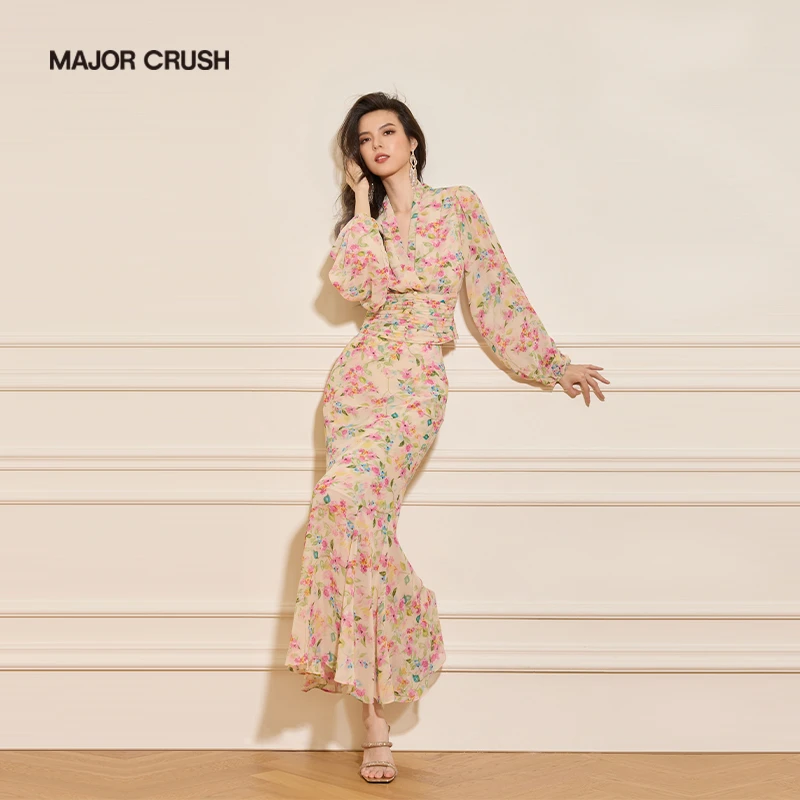 MAJOR CRUSH裙子冬款复古优雅气质显瘦收腰白茶清欢套裙67999