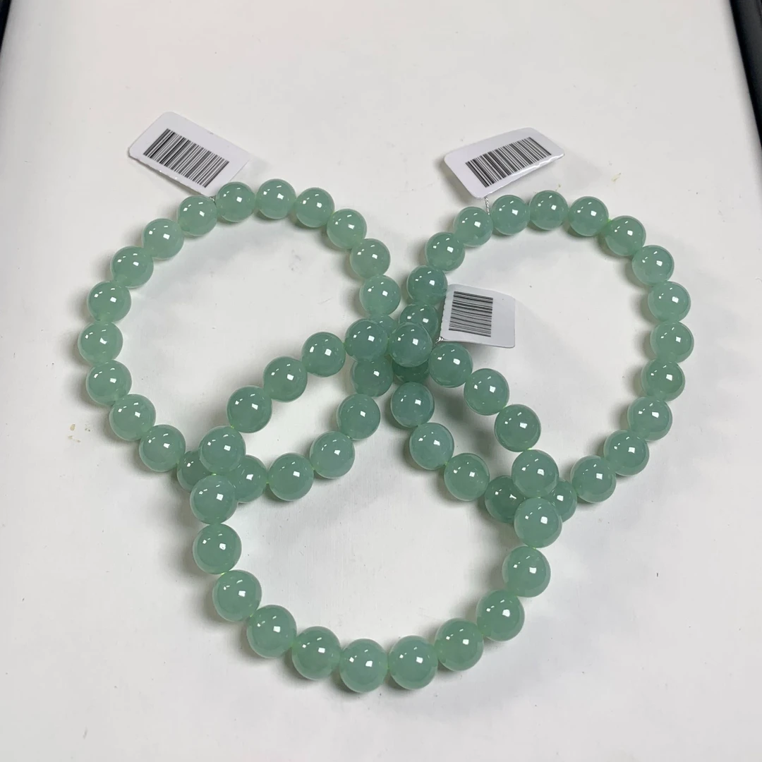 翡翠A货浅绿手串多样性发货，发一件6 330