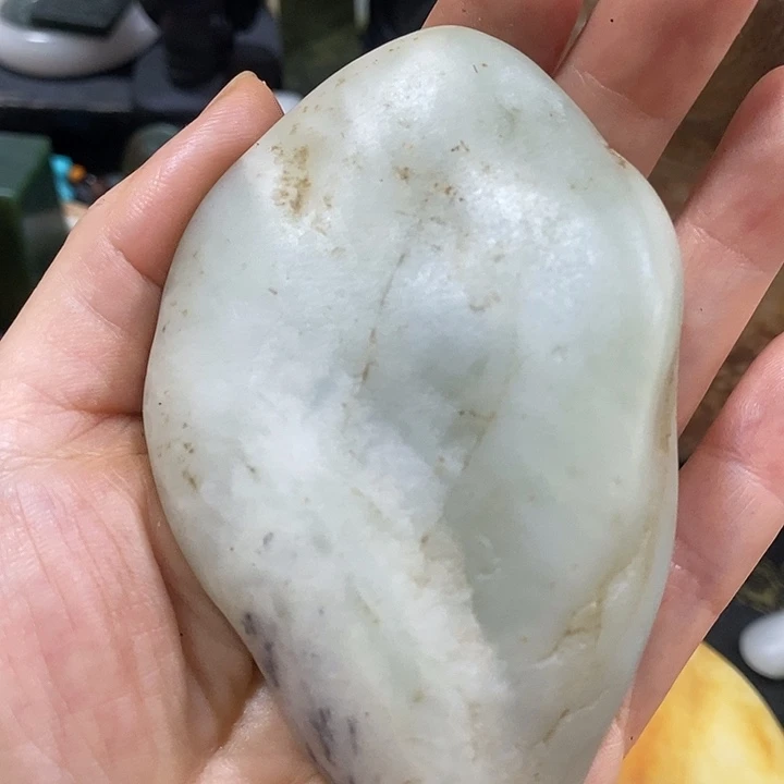 和田玉（糖玉）未镶嵌挂件