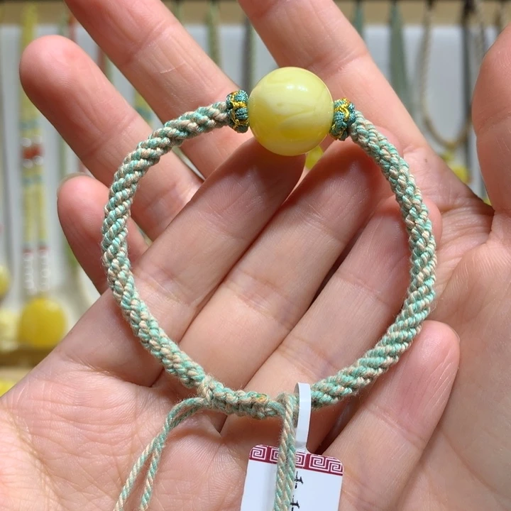 蜜蜡手链未镶嵌15.9m m