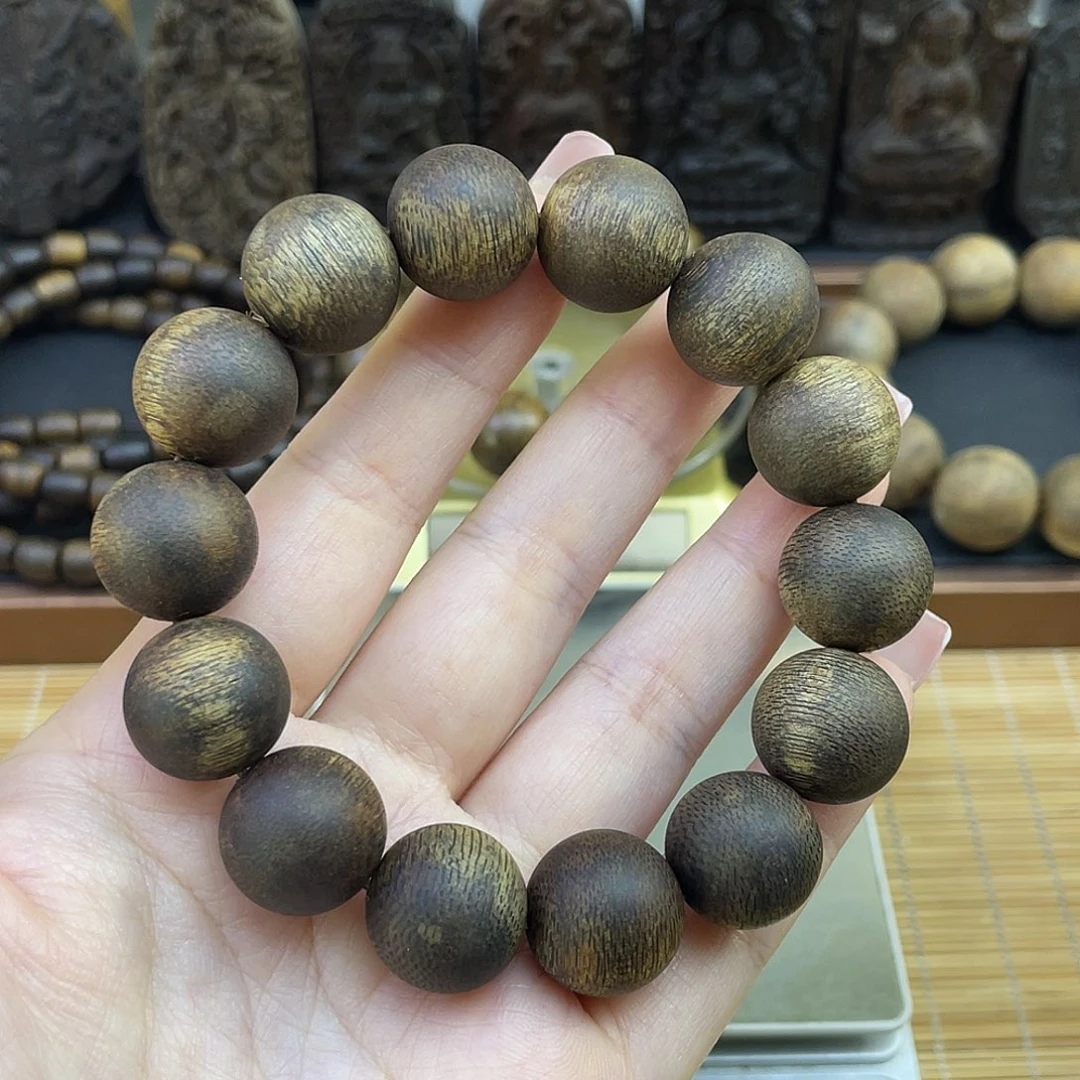 沉香手串芽庄白奇