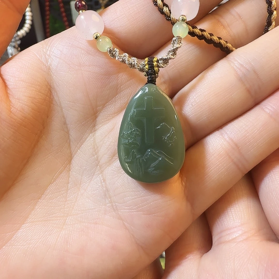 和田玉未镶嵌颈饰