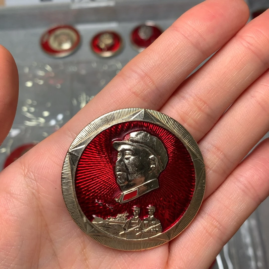 福***坤像章像章像章像章