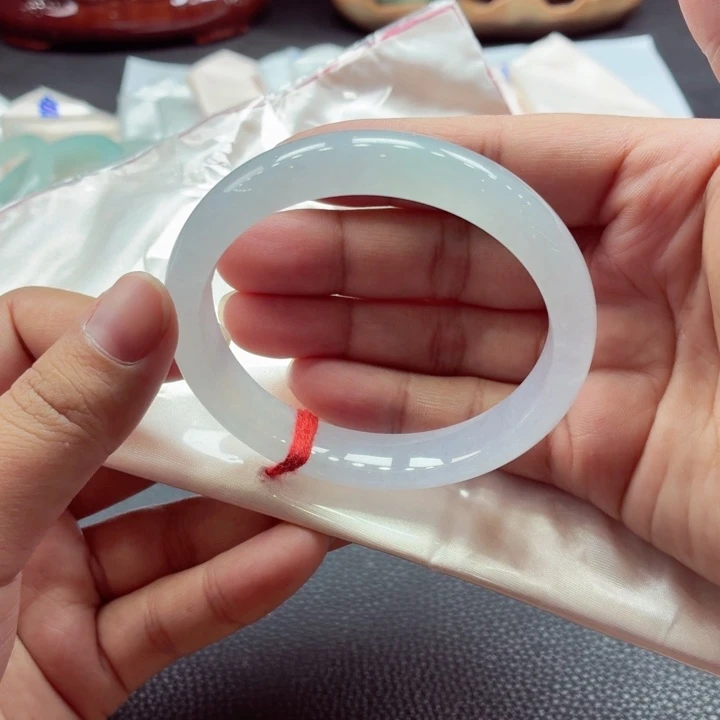 翡翠未镶嵌手镯天然缅甸A货翡翠