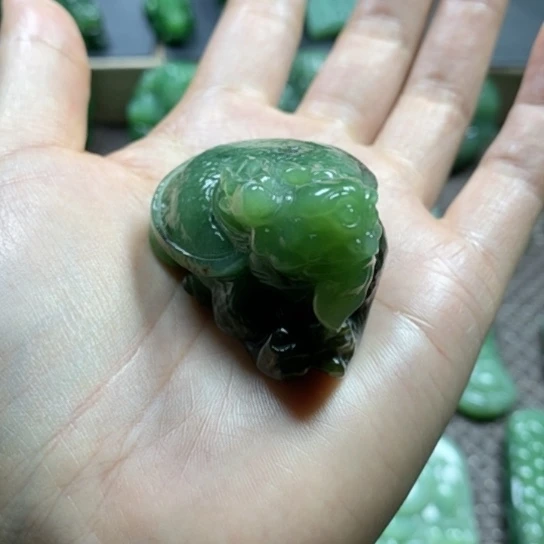 【闪购商品】颈饰未镶嵌和田玉