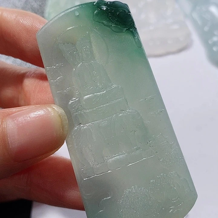 定制翡翠未镶嵌翡翠