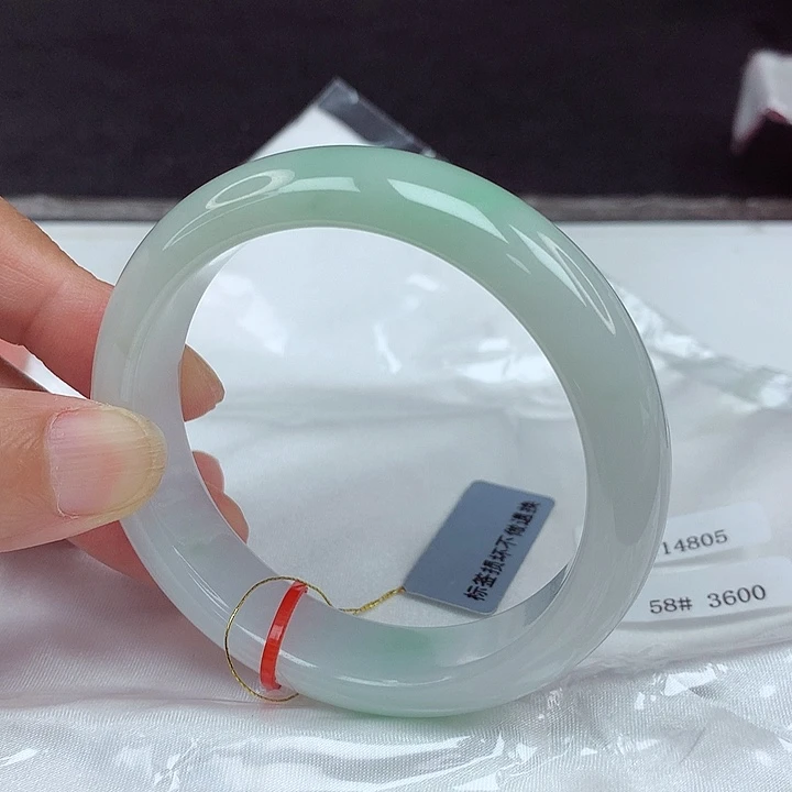 翡翠未镶嵌手镯58圈4805