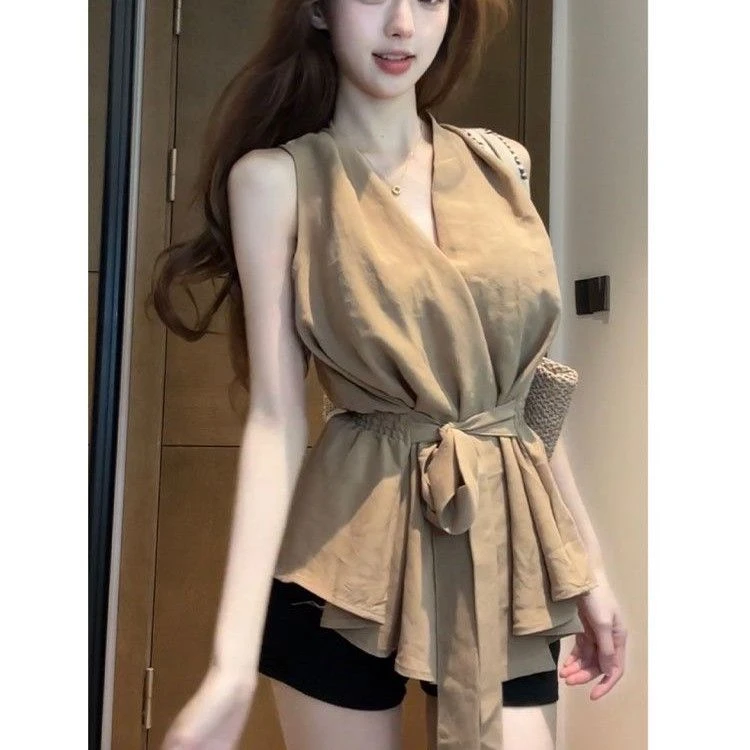时尚气质百搭雪纺时尚无袖挂脖收腰紧身清新系带衬衫2025夏款名媛